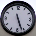 Zegar fasadowy w Limanowej
